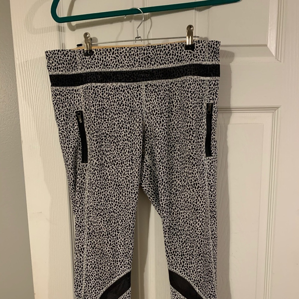 Lululemon Run Inspire II 10